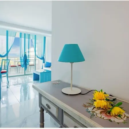 New Sea& Sun Ponderosa Apartment, In Costa Adeje Апартаменти